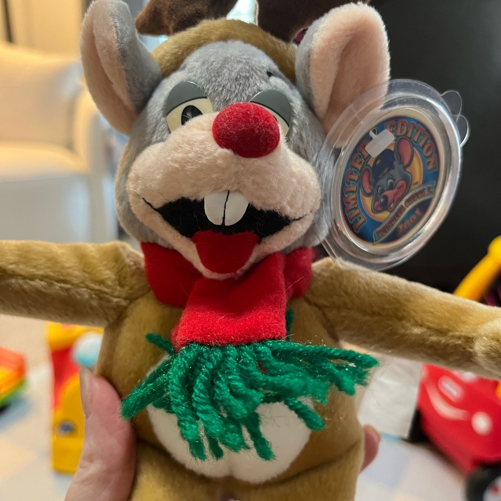 Vintage 2001 Chuck E Cheese a reindeer plush NWT - Picture 3 of 7